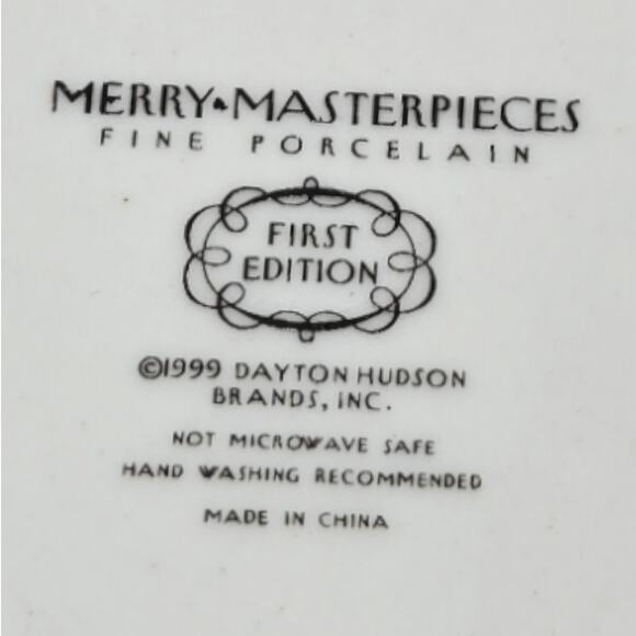 Merry Masterpieces | Four, Clever, First Edition, Holiday Plates | Size 8 inches - Picture 8 of 9